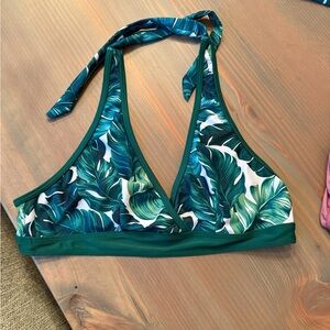 Tropical Green Leaf Print Bikini Top